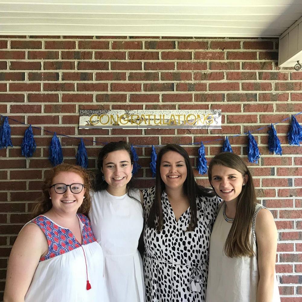 Meet your Posher, Danielle